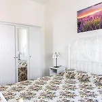 S069 - Sirolo, Quadrilocale In Centro Con Terrazzo E Garage Апартаменты Сироло