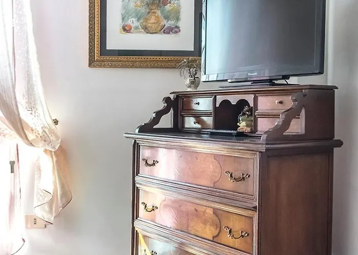 S069 - Sirolo, Quadrilocale In Centro Con Terrazzo E Garage *