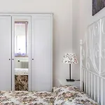 S069 - Sirolo, Quadrilocale In Centro Con Terrazzo E Garage *