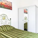 Apartment S069 - Sirolo, Quadrilocale In Centro Con Terrazzo E Garage Sirolo