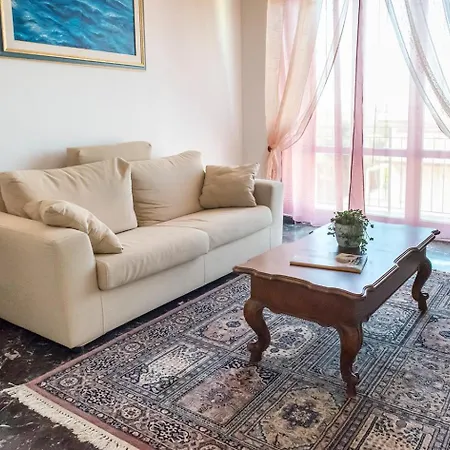 S069 - Sirolo, Quadrilocale In Centro Con Terrazzo E Garage 锡罗洛