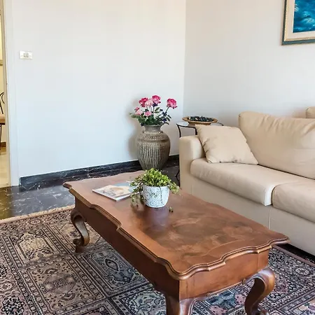 S069 - Sirolo, Quadrilocale In Centro Con Terrazzo E Garage 锡罗洛