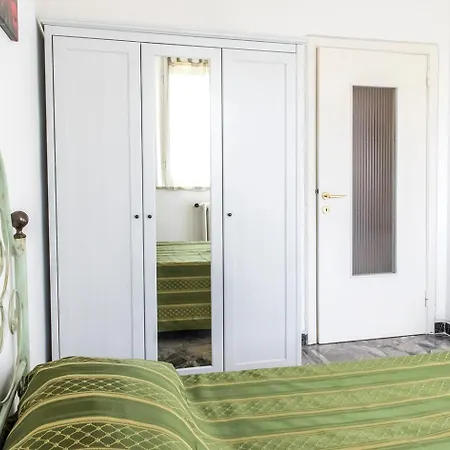 Apartamento S069 - Sirolo, Quadrilocale In Centro Con Terrazzo E Garage Sirolo