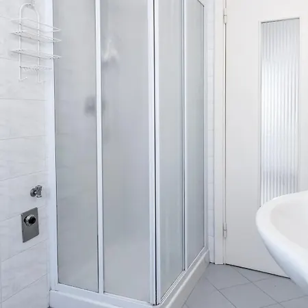 Apartamento S069 - Sirolo, Quadrilocale In Centro Con Terrazzo E Garage Sirolo