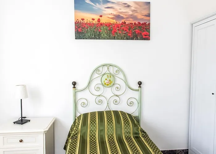 S069 - Sirolo, Quadrilocale In Centro Con Terrazzo E Garage *