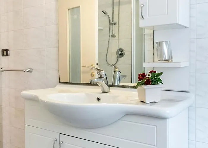 S069 - Sirolo, Quadrilocale In Centro Con Terrazzo E Garage Apartment Sirolo